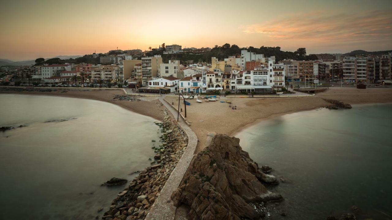 Apartamento Cerca Del Mar بلانيس المظهر الخارجي الصورة